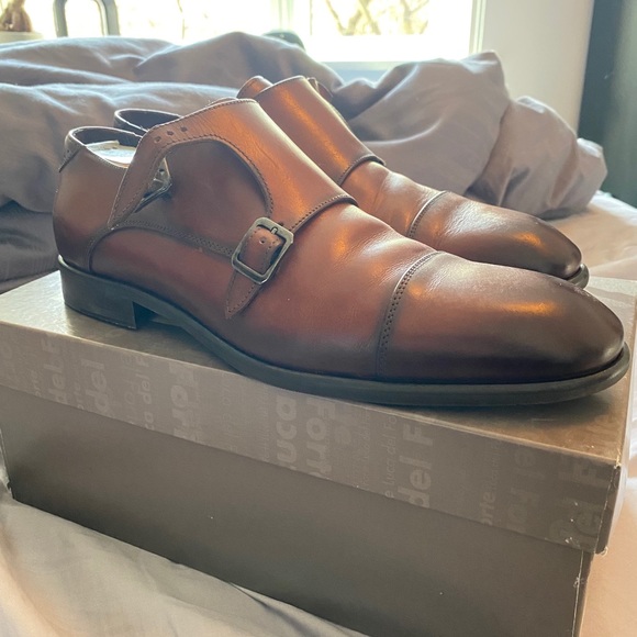 Mens Premium Dress Shoes - Picture 2 of 5